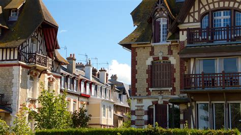 Calvados, FR holiday rentals: cottages & more | Vrbo