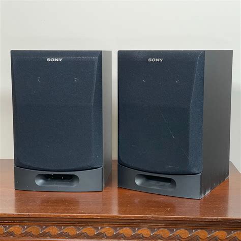 PAIR SONY SPEAKERS