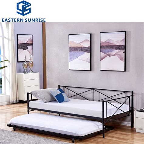 Modern Design Steel Furniture Metal Sofa Double Single Daybed - China Metal Bed Frame and Daybed ...