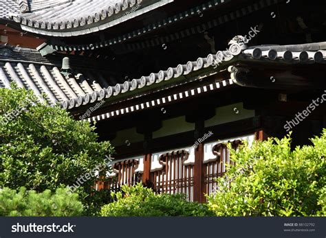 Details Architecture Traditional Japanese Temple Kyoto ภาพสต็อก 88102792 | Shutterstock