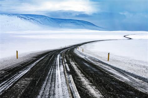 Weather in February in Iceland