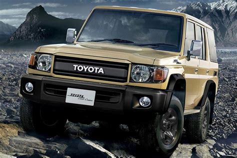 Toyota Land Cruiser 70 Series Gains 70th Anniversary Special Edition With A New Grille In ...