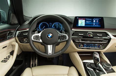 BMW 5 Series: why do all interiors have to look the same? | Autocar