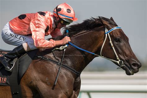 Famously Famous - Black Caviar wins her own Lightning Stakes