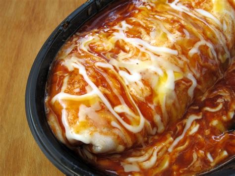 Review: Taco Bell - Smothered Burrito | Brand Eating