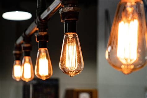 The Best Light Bulbs for Garages, Home Offices, and More - Dengarden