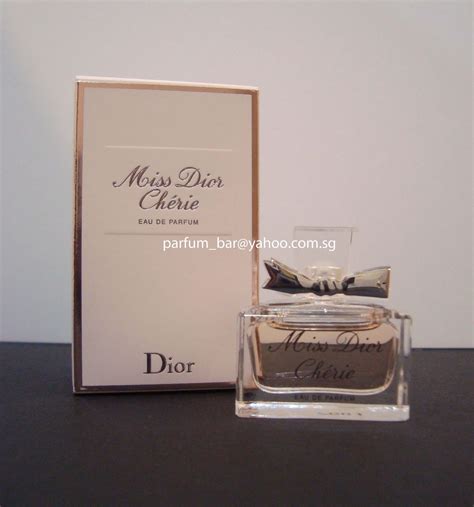 Parfum Bar: Miss Dior Cherie