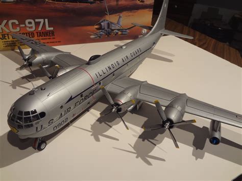 KC-97 1/72 Academy | Aviação