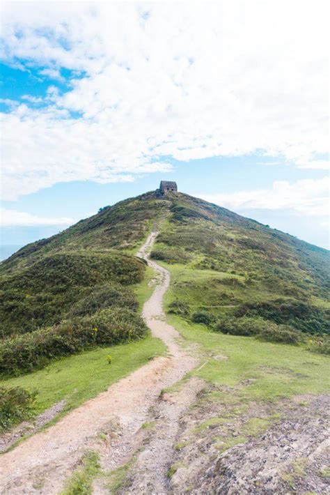 Rame Head Chapel: St Michael's Hermitage in Whitsand Bay, Cornwall