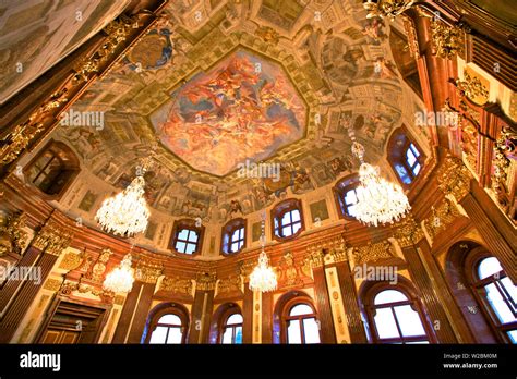 Belvedere vienna interior hi-res stock photography and images - Alamy