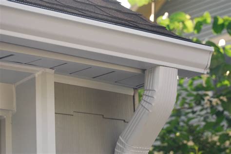 Seamless Gutters vs Regular Gutters: Which Is Best For Your Home? | New Vision Seamless Gutters ...