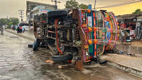 Heavy duty truck accident on the road which was loaded with 30 tons of ...