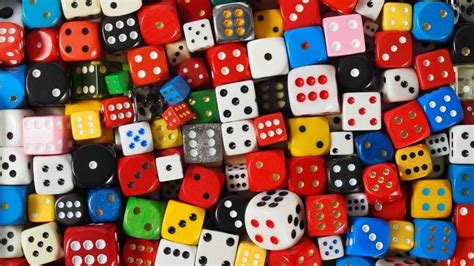 4 fun and easy games you can play with dice | Articles | CBC Kids