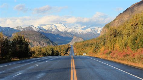 Take A Drive On This Scenic Highway In Alaska For A Journey You'll Never Forget