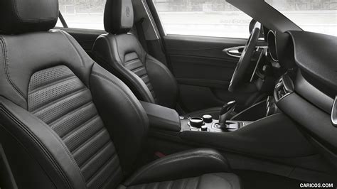 Alfa Romeo Giulia Veloce | 2017MY | Interior, Seats