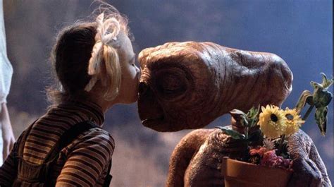 10 Screenwriting Tips From E.T.!!!