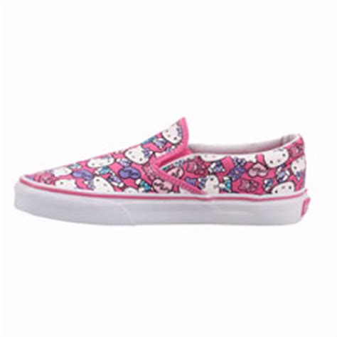 Vans VN-0QFD66X Classic Slip on Hello Kitty Azalea Pink/True White.