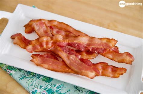 2 Easy Ways To Make Perfectly Crispy Bacon