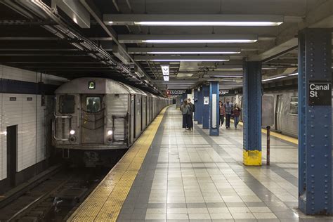 What’s Up with the NYC Subway Line That Has Some of the Oldest Trains in the System? - New York ...