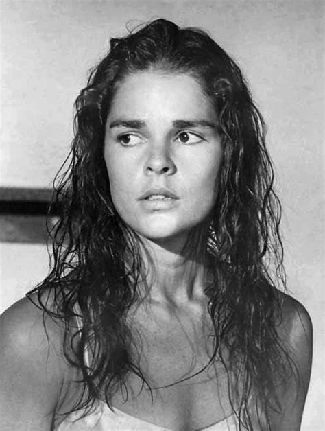 Ali MacGraw - Wikipedia