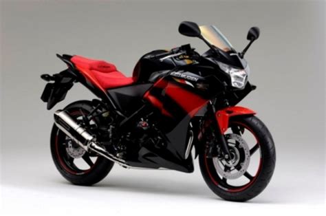 2011 Honda CBR250R Mugen Review - Top Speed