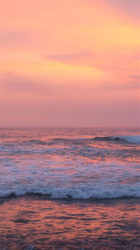 40+ Beach iPhone Wallpapers (Free to Download)