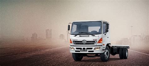 A variety of options with the Hino 500 series - Truck & Trailer Blog