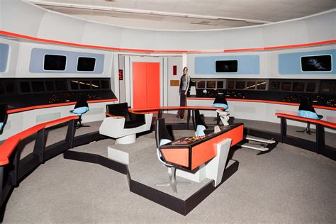 Starship Enterprise Interior | Brokeasshome.com