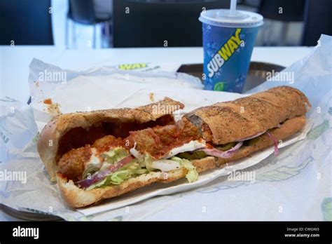 meatball marinara sandwich subway