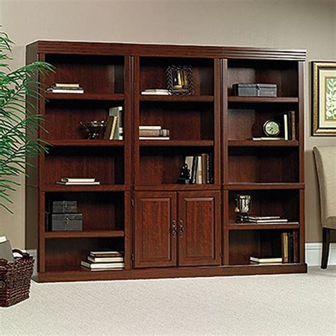 Heritage Hill Library Classic Cherry * D in 2020 | Traditional bookcases, Cherry bookcase, Home ...