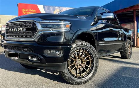 Dodge Ram 1500 Black Fuel Off-Road Rebel 6 D681 | Wheel Front