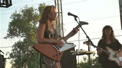 Lauren Ruth Ward with Gibson guitar at Edge Fest 2023, Cheyenne, WY - August 26, 2023. - YouTube