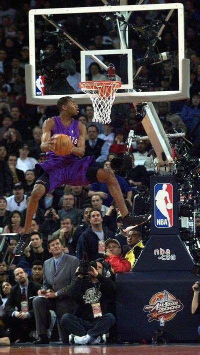 Tracy McGrady - Dunk Contest 2000 (Toronto Raptors) Photo by nbacardDOTnet | Photobucket