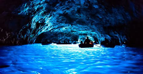 How to See Italy's Famous Blue Grotto