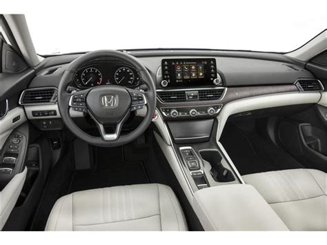 2018 Honda Accord: 56 Interior Photos | U.S. News