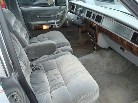 Mercury Grand Marquis I 1983 - 1991 Sedan :: OUTSTANDING CARS