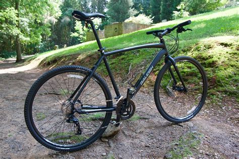 Hybrid Mountain Bikes Offer the Worst of Both Worlds - Singletracks Mountain Bike News