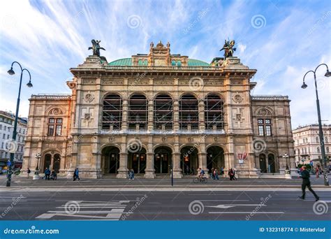 Vienna State Opera House, Austria Editorial Stock Image - Image of house, facade: 132318774