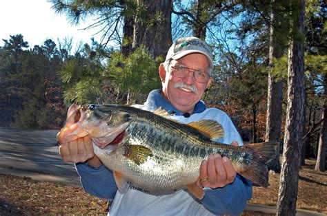 International Fishing News: USA: Oklahoma Record Largemouth Bass