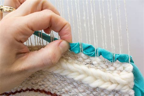 Weaving With Fabric: An Easy Way To Add Texture To Your Wall Weavings ...