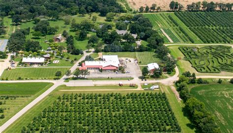 Royal Oak Farm Orchard - Apple Orchard, Apple Cider Donuts