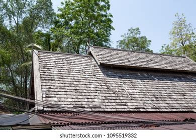 Straw Roof Texture Stock Photo 1095519332 | Shutterstock