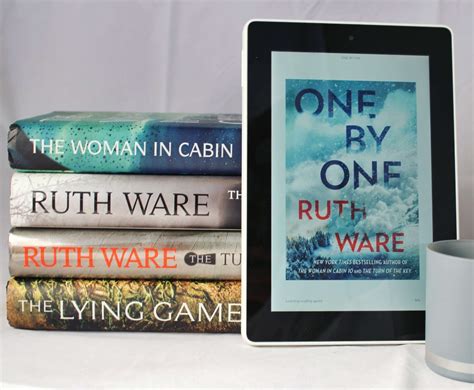 Ruth Ware | One by One – Bookends