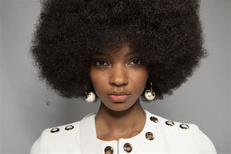 Short Coloured Afro Hair? Here's How You Can Rock the Look!