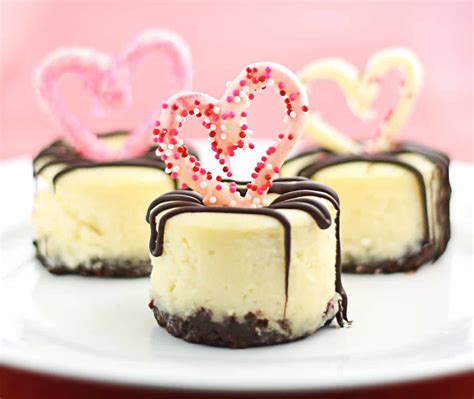 The Best Mini Cheesecakes Ever!