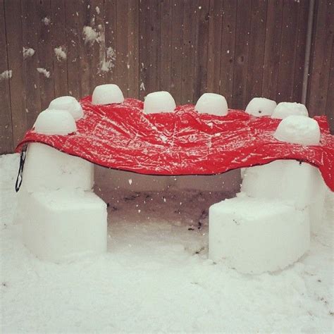 Jennifer Jacobsen on Instagram: “Went home and made our own #snowfort#fun#familytime” | Snow ...