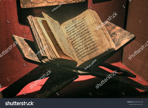 11,778 Old quran Images, Stock Photos & Vectors | Shutterstock