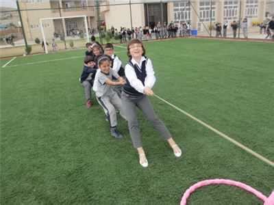 Rope Pulling Game - Soran International School