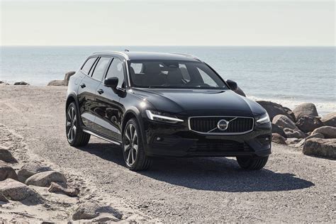 2023 Volvo V60 Cross Country Prices, Reviews, and Pictures | Edmunds