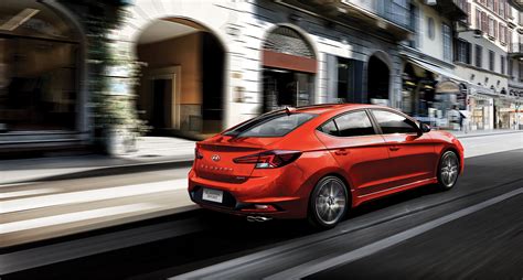 2020 Hyundai Elantra Sport | Sporty style | Hyundai Canada